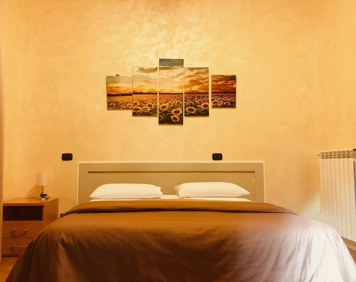 Maria 3* Naples